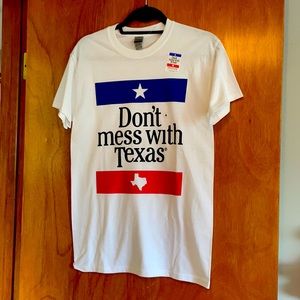 Don’t mess with Texas tshirt